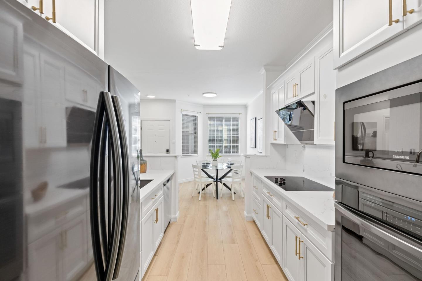 Detail Gallery Image 8 of 28 For 250 Santa Fe Ter #219,  Sunnyvale,  CA 94085 - 2 Beds | 2 Baths