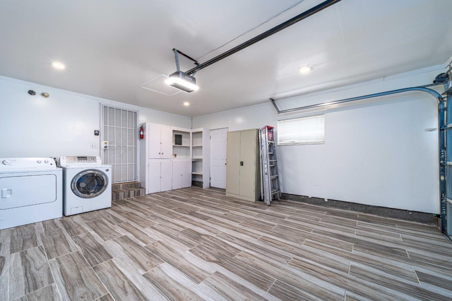 Detail Gallery Image 21 of 28 For 1603 via Lacqua, San Lorenzo,  CA 94580 - 3 Beds | 2 Baths
