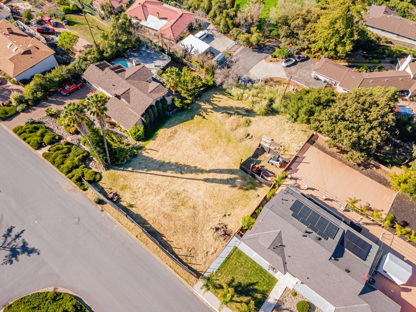 Detail Gallery Image 2 of 12 For 1073 Vista Del Mar, San Jose,  CA 95132 - – Beds | – Baths