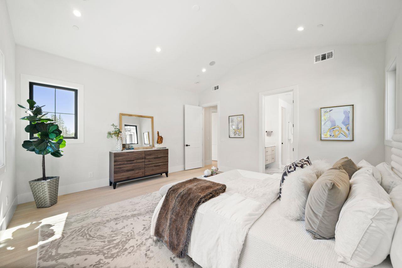 Detail Gallery Image 25 of 43 For 615 Chapman Dr, Campbell,  CA 95008 - 5 Beds | 5/1 Baths