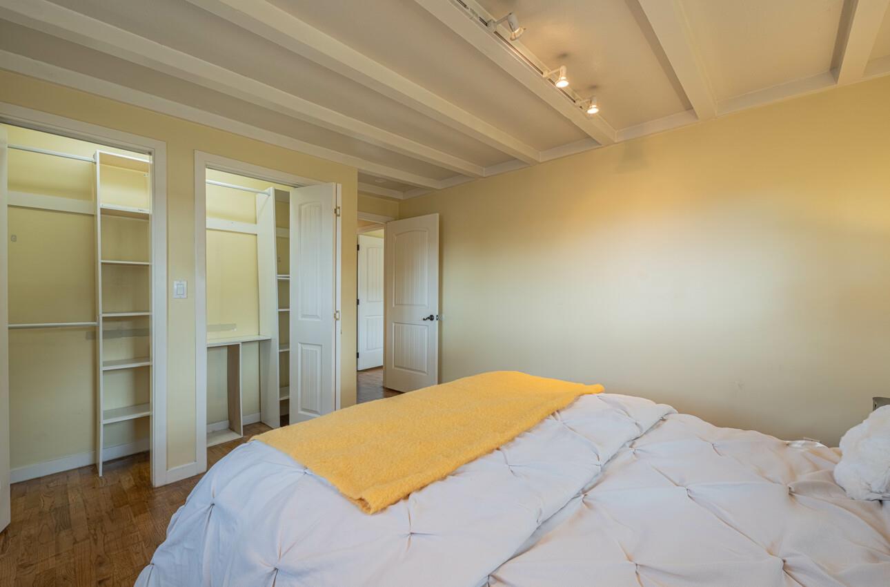 Detail Gallery Image 16 of 28 For 1205 Shafter Ave, Pacific Grove,  CA 93950 - 2 Beds | 1/1 Baths