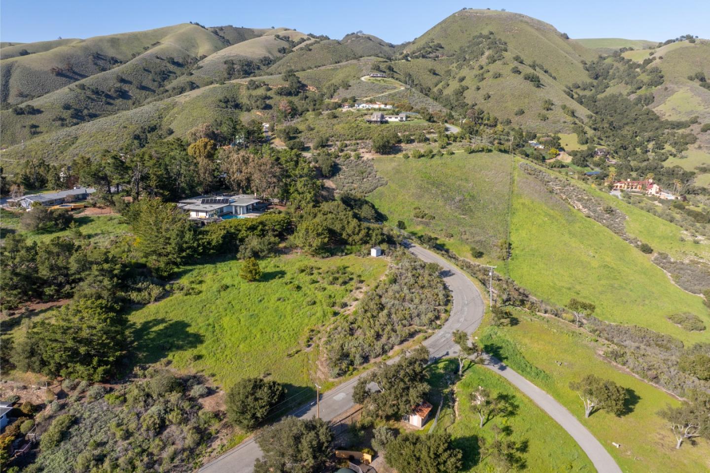 Detail Gallery Image 16 of 19 For 344 El Caminito Rd, Carmel Valley,  CA 93924 - – Beds | – Baths