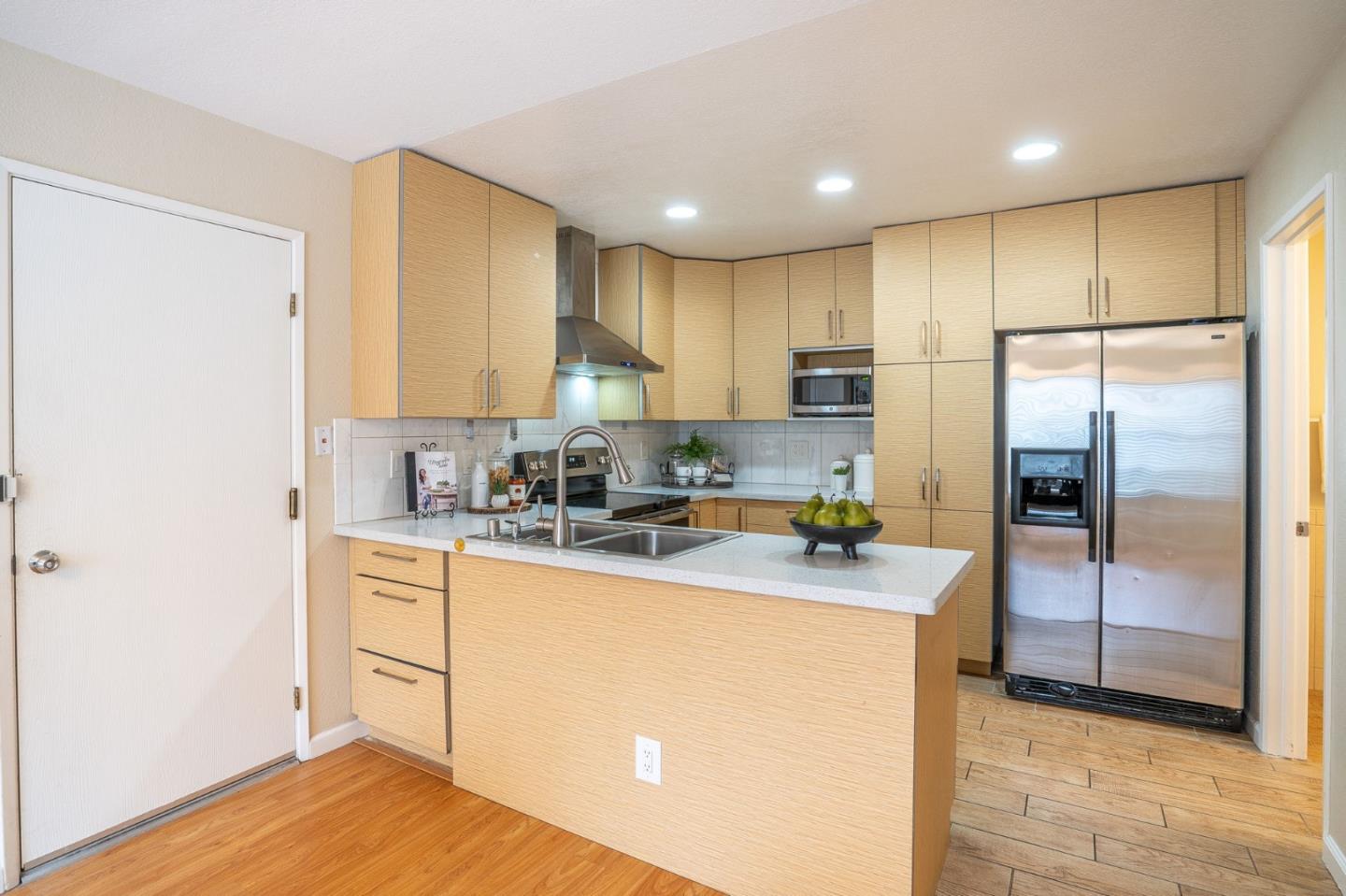 Detail Gallery Image 11 of 30 For 441 Colony Knoll Dr, San Jose,  CA 95123 - 2 Beds | 2/1 Baths