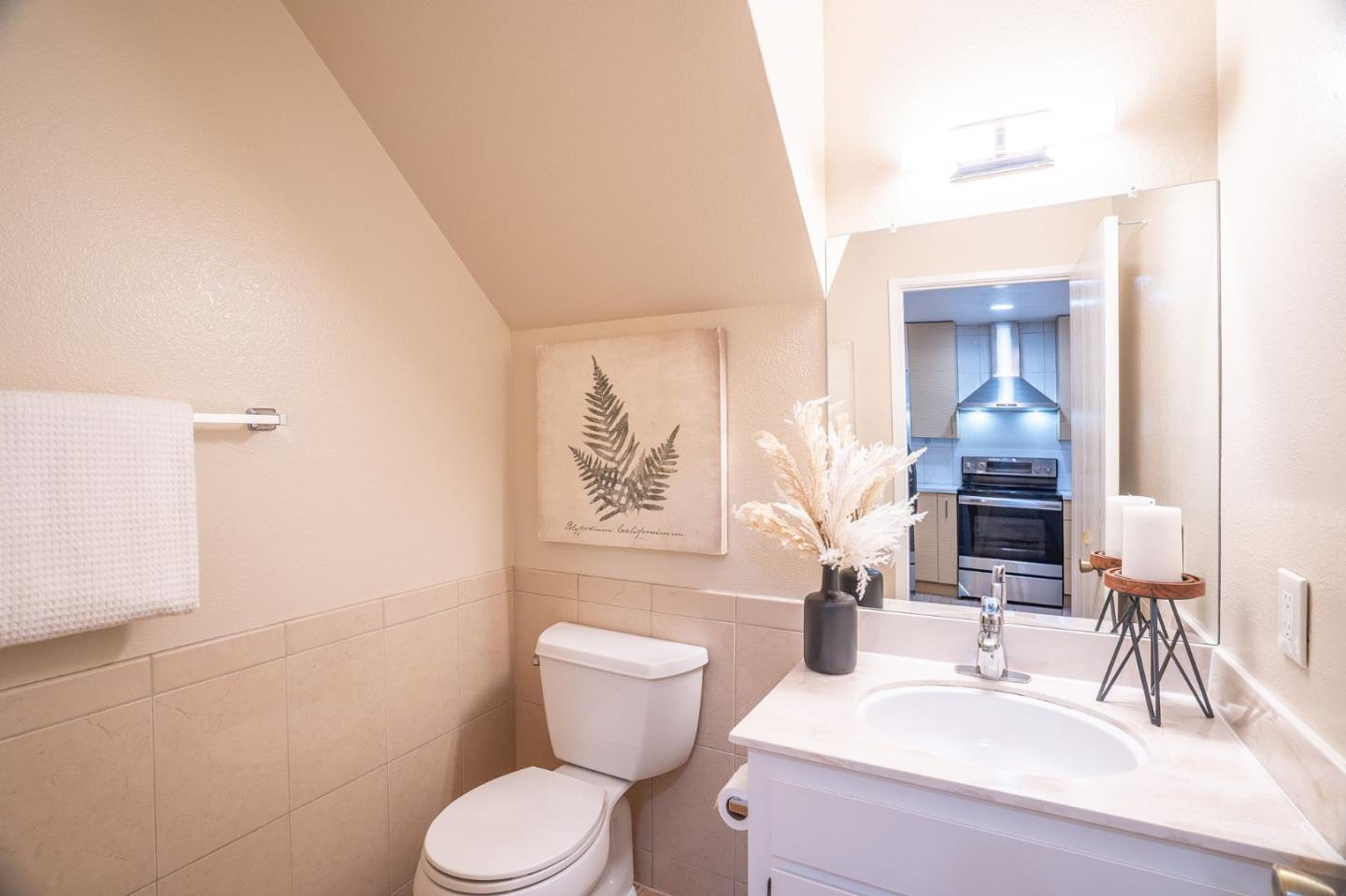 Detail Gallery Image 14 of 30 For 441 Colony Knoll Dr, San Jose,  CA 95123 - 2 Beds | 2/1 Baths