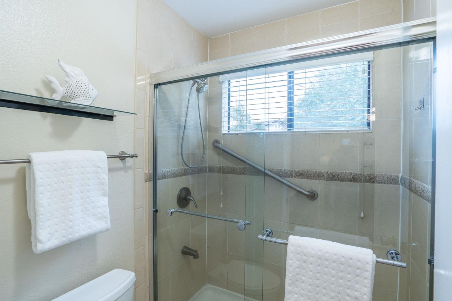Detail Gallery Image 24 of 30 For 441 Colony Knoll Dr, San Jose,  CA 95123 - 2 Beds | 2/1 Baths