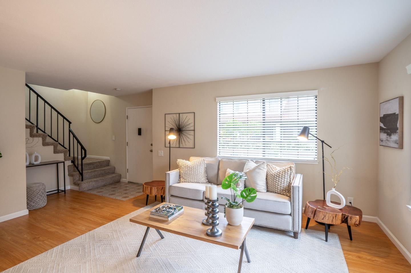 Detail Gallery Image 7 of 30 For 441 Colony Knoll Dr, San Jose,  CA 95123 - 2 Beds | 2/1 Baths