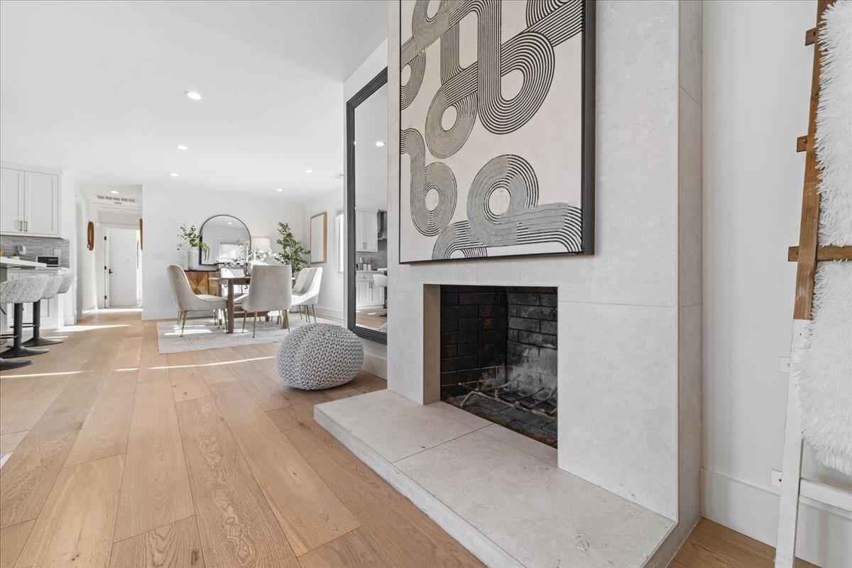 Detail Gallery Image 10 of 40 For 240 Garden Hill Dr, Los Gatos,  CA 95032 - 4 Beds | 2 Baths