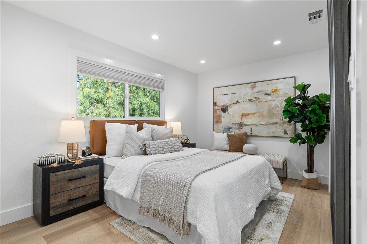 Detail Gallery Image 19 of 40 For 240 Garden Hill Dr, Los Gatos,  CA 95032 - 4 Beds | 2 Baths