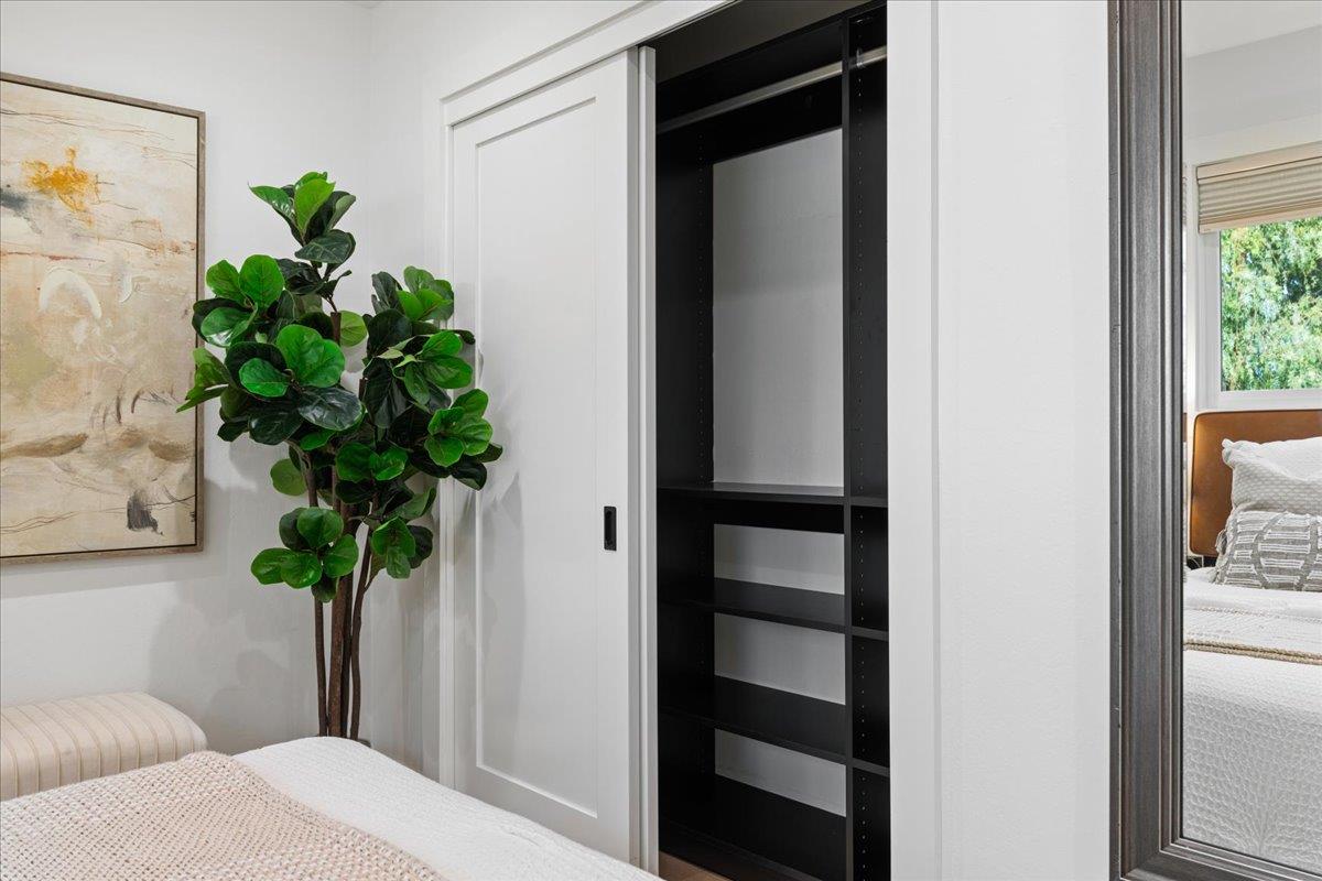 Detail Gallery Image 20 of 40 For 240 Garden Hill Dr, Los Gatos,  CA 95032 - 4 Beds | 2 Baths