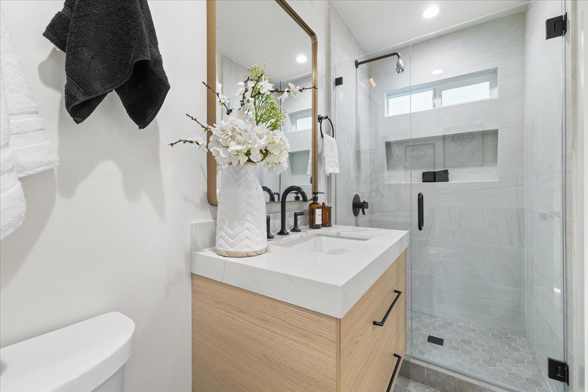 Detail Gallery Image 22 of 40 For 240 Garden Hill Dr, Los Gatos,  CA 95032 - 4 Beds | 2 Baths