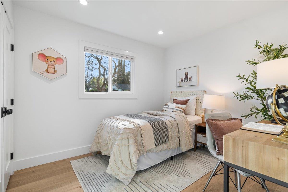 Detail Gallery Image 24 of 40 For 240 Garden Hill Dr, Los Gatos,  CA 95032 - 4 Beds | 2 Baths