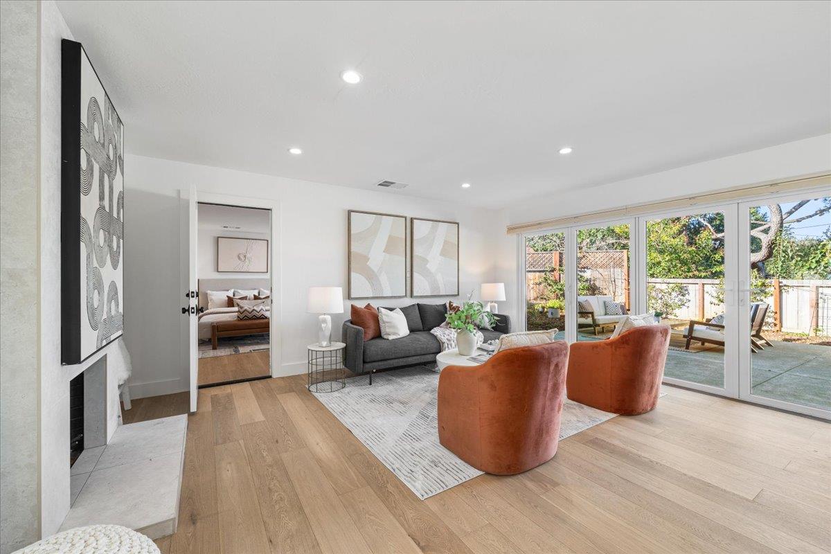 Detail Gallery Image 5 of 40 For 240 Garden Hill Dr, Los Gatos,  CA 95032 - 4 Beds | 2 Baths