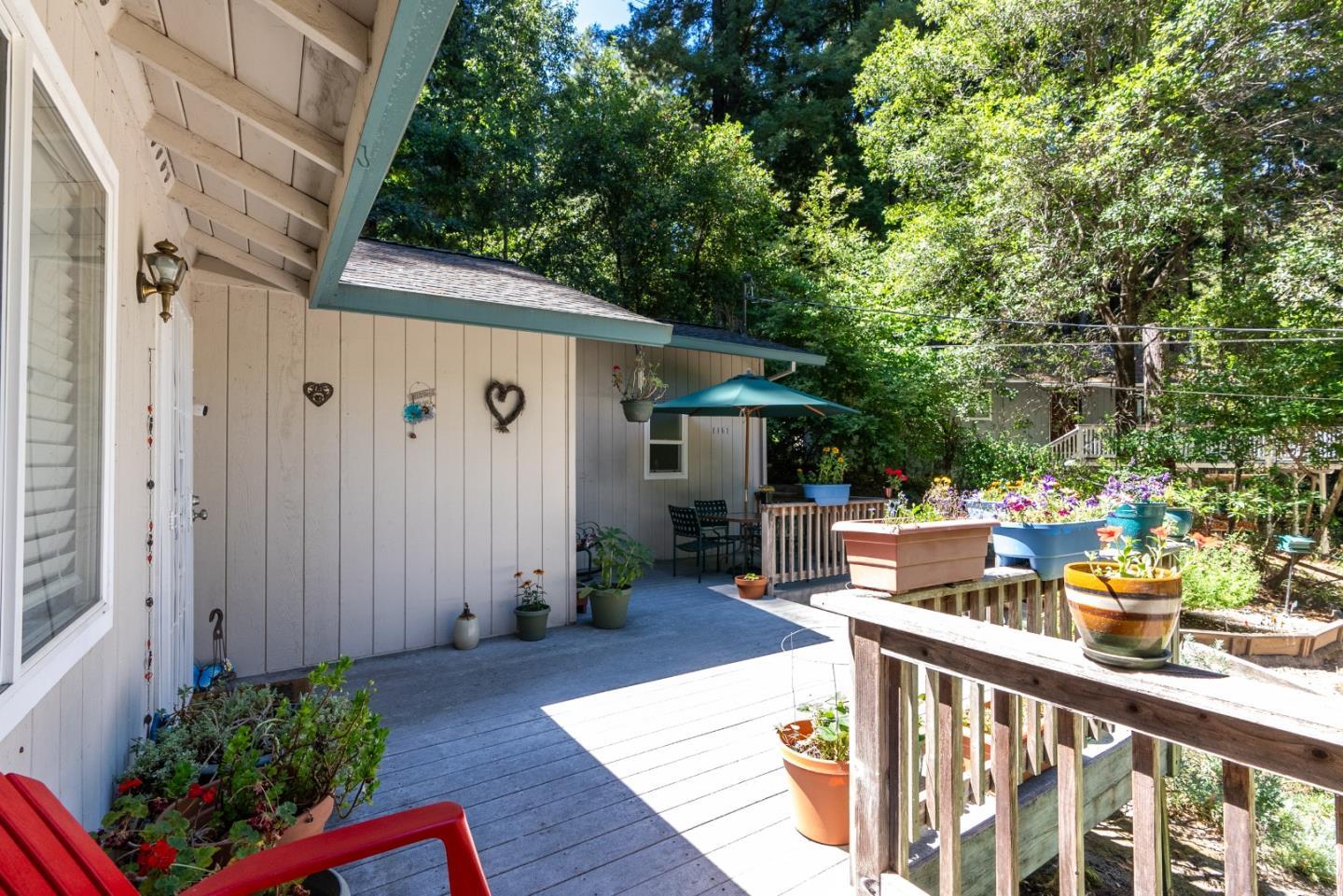 Detail Gallery Image 2 of 23 For 1151 Lakeside Dr, Felton,  CA 95018 - 2 Beds | 2 Baths