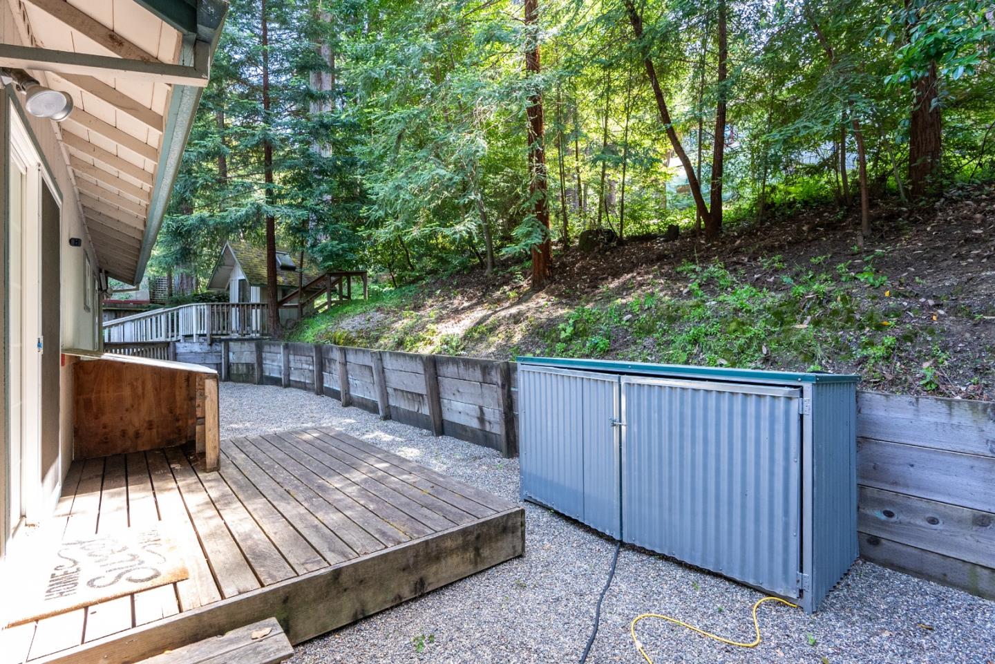 Detail Gallery Image 33 of 38 For 1151 Lakeside Dr, Felton,  CA 95018 - 2 Beds | 2 Baths