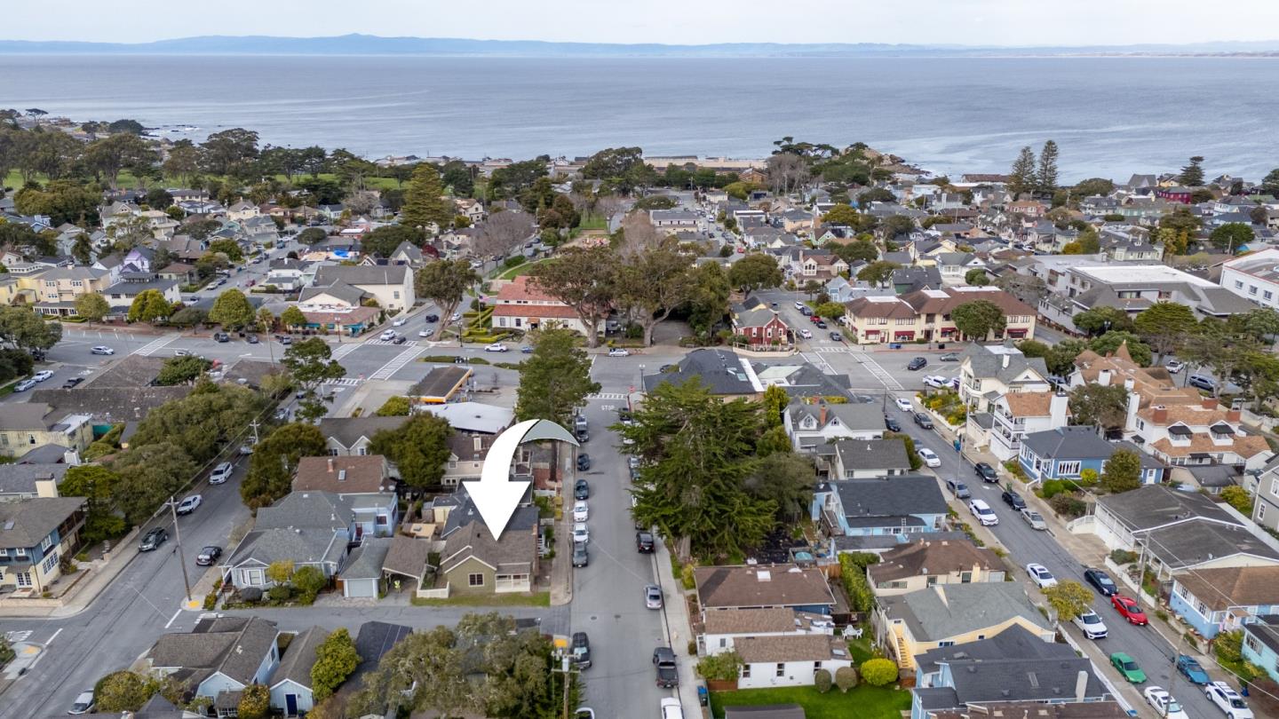 Detail Gallery Image 19 of 25 For 216 Park St, Pacific Grove,  CA 93950 - 1 Beds | 1 Baths
