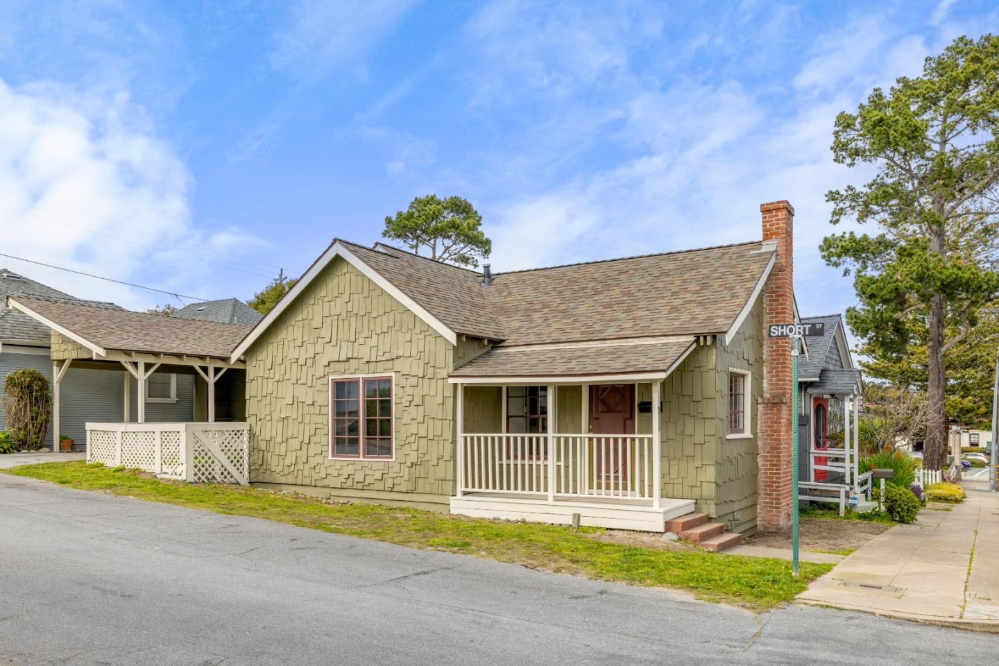 Detail Gallery Image 23 of 25 For 216 Park St, Pacific Grove,  CA 93950 - 1 Beds | 1 Baths