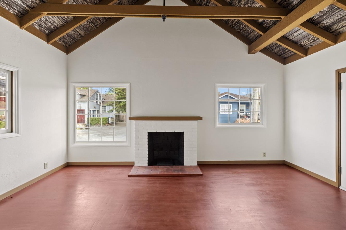 Detail Gallery Image 6 of 25 For 216 Park St, Pacific Grove,  CA 93950 - 1 Beds | 1 Baths
