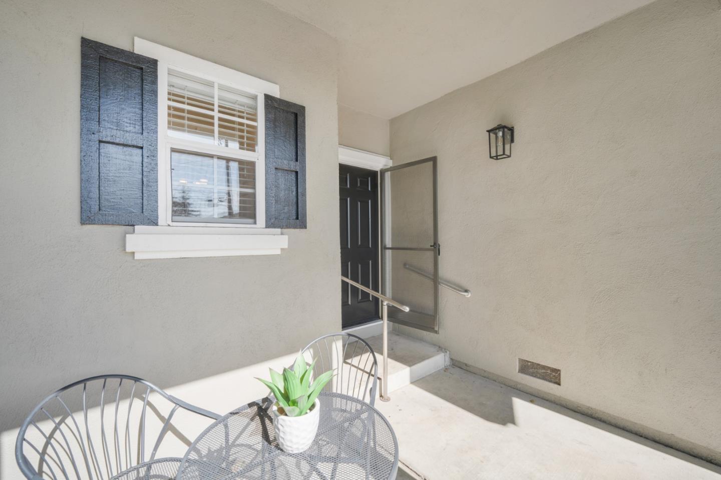 Detail Gallery Image 2 of 23 For 775 Diana Ave, Morgan Hill,  CA 95037 - 3 Beds | 2 Baths