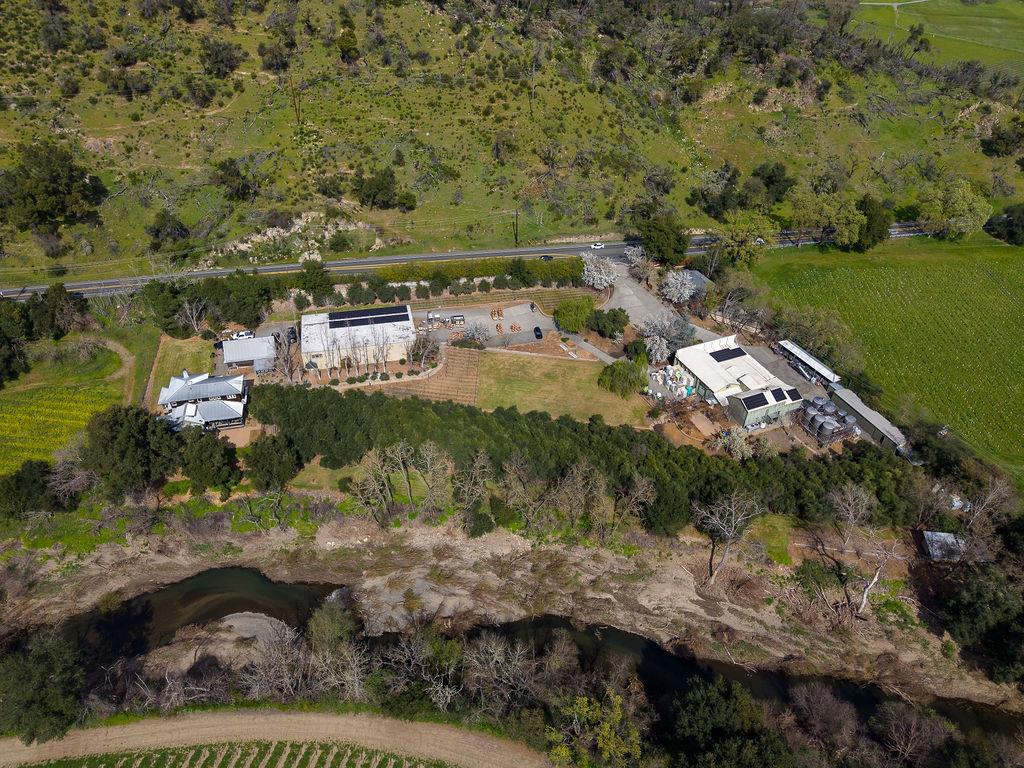 Detail Gallery Image 4 of 71 For 1001 Silverado Trail South, Saint Helena,  CA 94574 - – Beds | – Baths