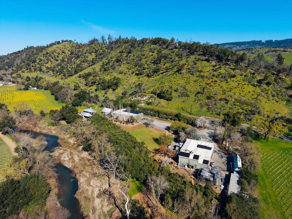 Detail Gallery Image 9 of 71 For 1001 Silverado Trail South, Saint Helena,  CA 94574 - – Beds | – Baths