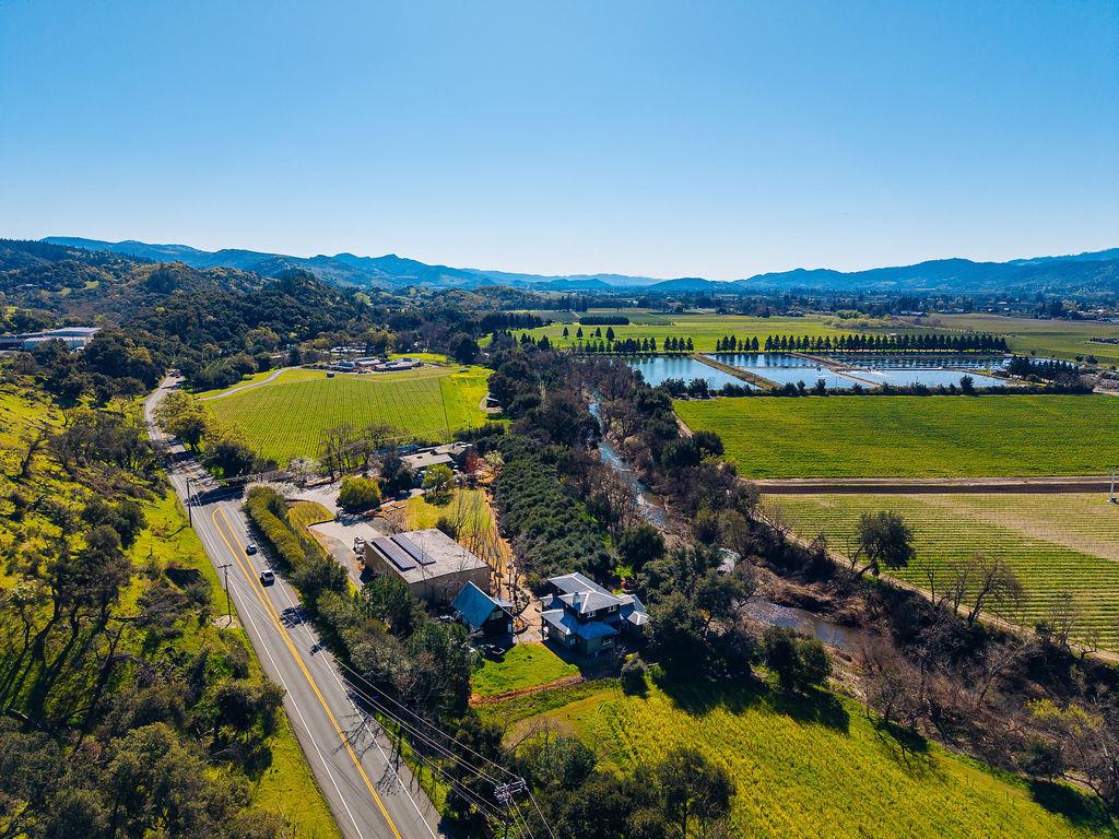 Detail Gallery Image 1 of 72 For 1001 Silverado Trail South, Saint Helena,  CA 94574 - – Beds | – Baths