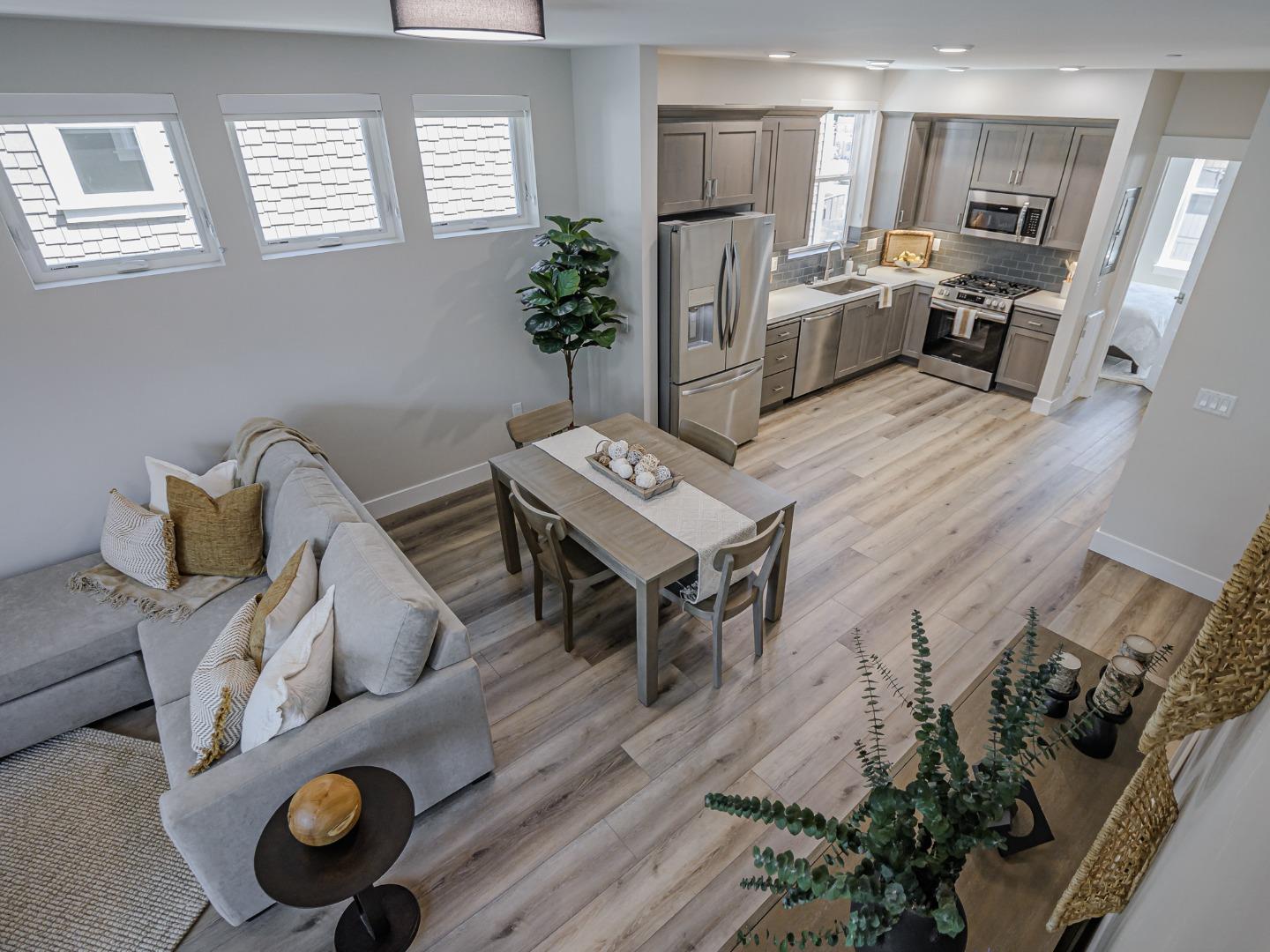 Detail Gallery Image 15 of 32 For 116 Aptos Village Way #4,  Aptos,  CA 95003 - 2 Beds | 2 Baths