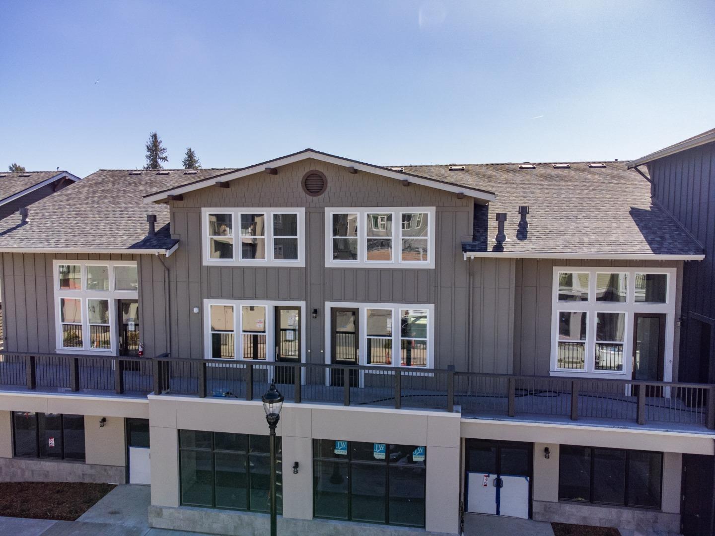 Detail Gallery Image 27 of 32 For 116 Aptos Village Way #4,  Aptos,  CA 95003 - 2 Beds | 2 Baths