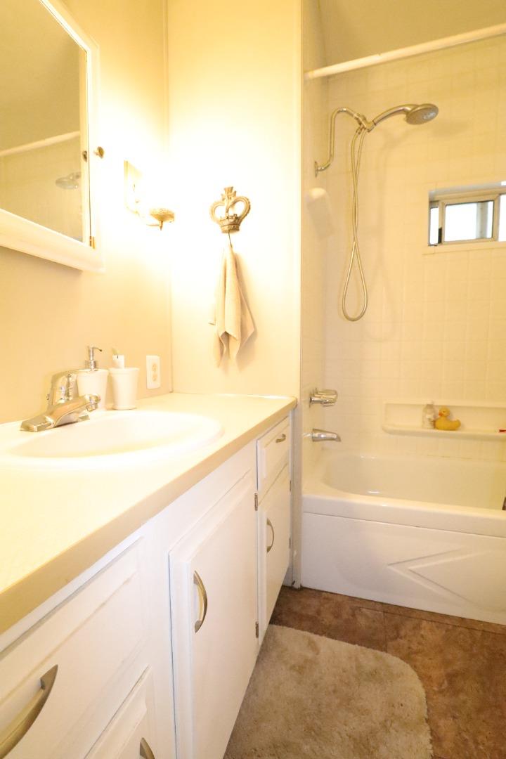 Detail Gallery Image 23 of 51 For 600 E Weddell Dr #258,  Sunnyvale,  CA 94089 - 3 Beds | 2 Baths