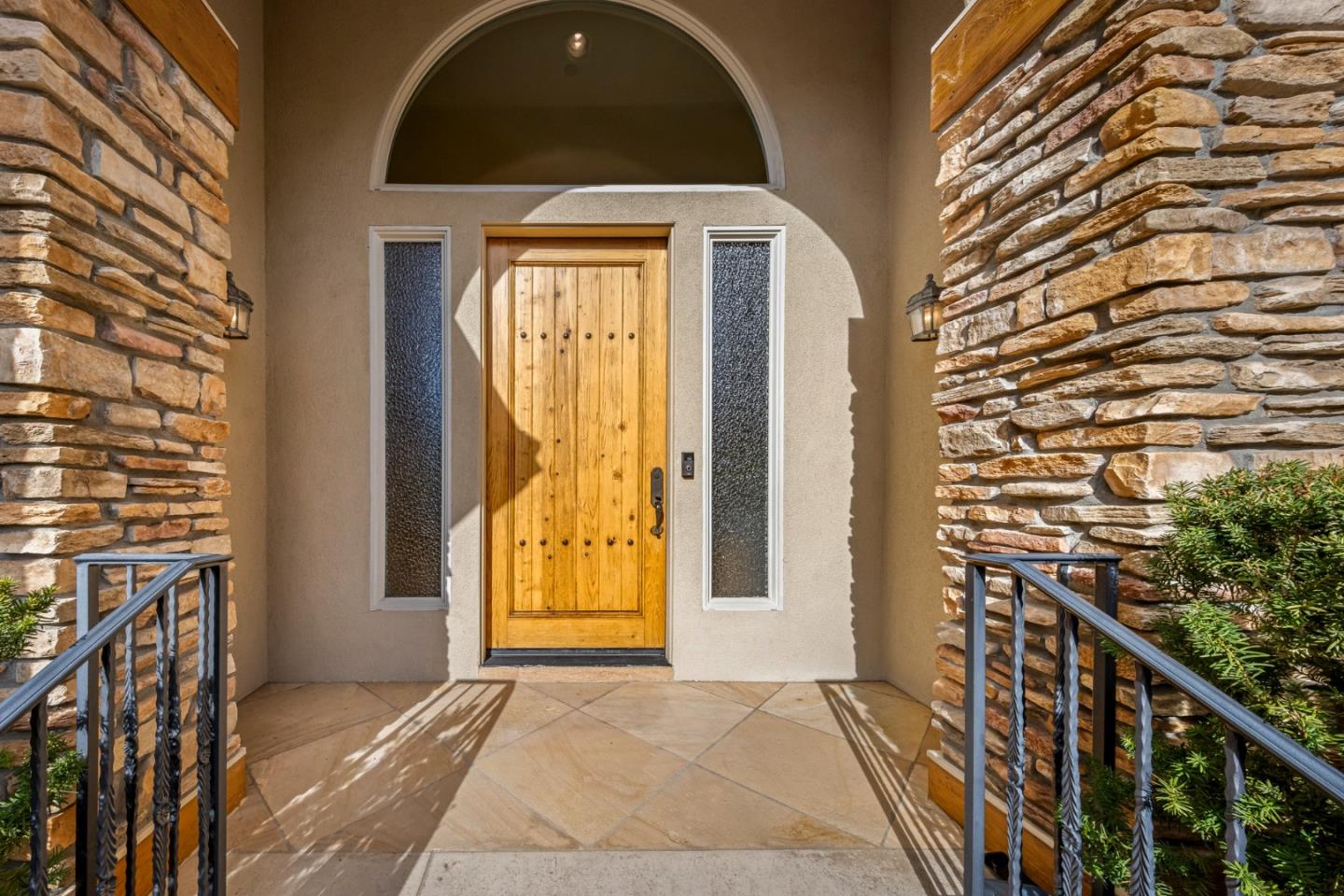 Detail Gallery Image 2 of 79 For 2155 Country Dr, Gilroy,  CA 95020 - 4 Beds | 3/1 Baths
