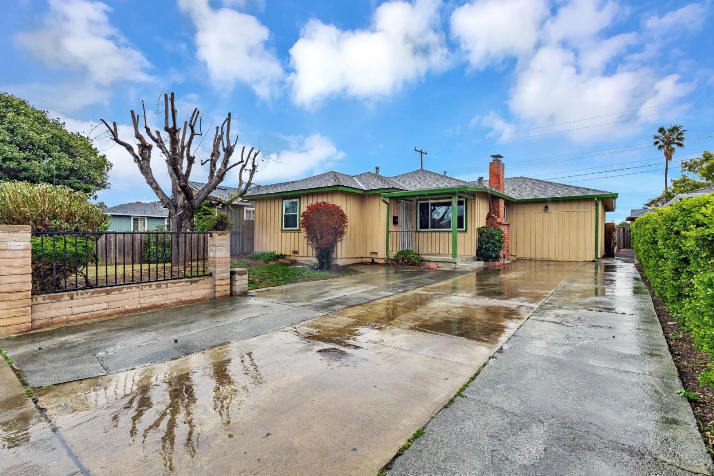 Detail Gallery Image 2 of 28 For 769 Melannie Ct, San Jose,  CA 95116 - 4 Beds | 2 Baths