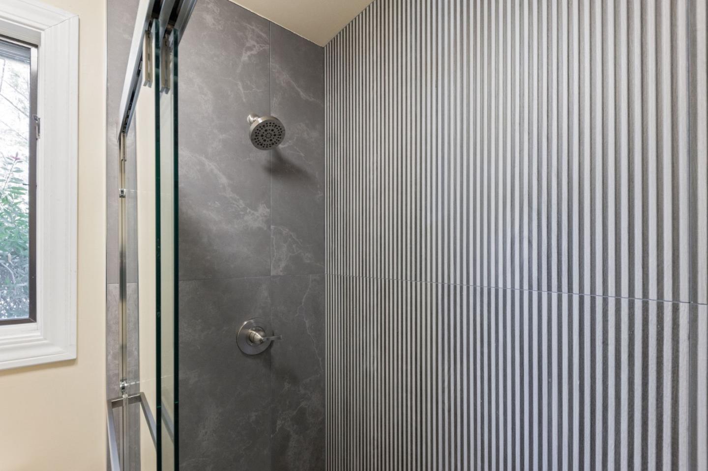Detail Gallery Image 61 of 111 For 1035 Macadamia Dr, Hillsborough,  CA 94010 - 4 Beds | 6/1 Baths