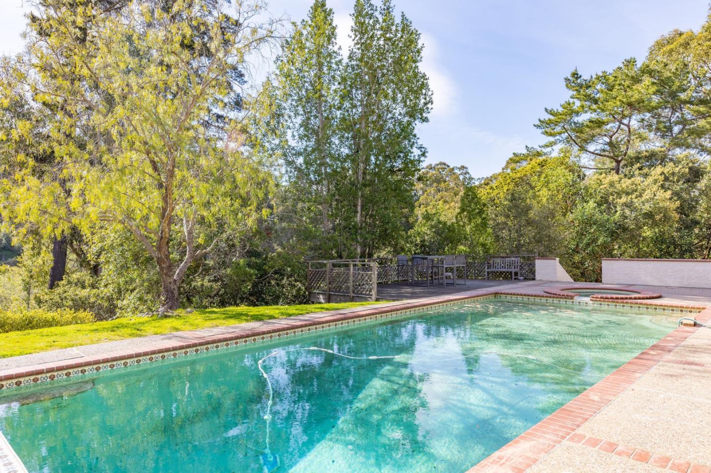 Detail Gallery Image 89 of 111 For 1035 Macadamia Dr, Hillsborough,  CA 94010 - 4 Beds | 6/1 Baths