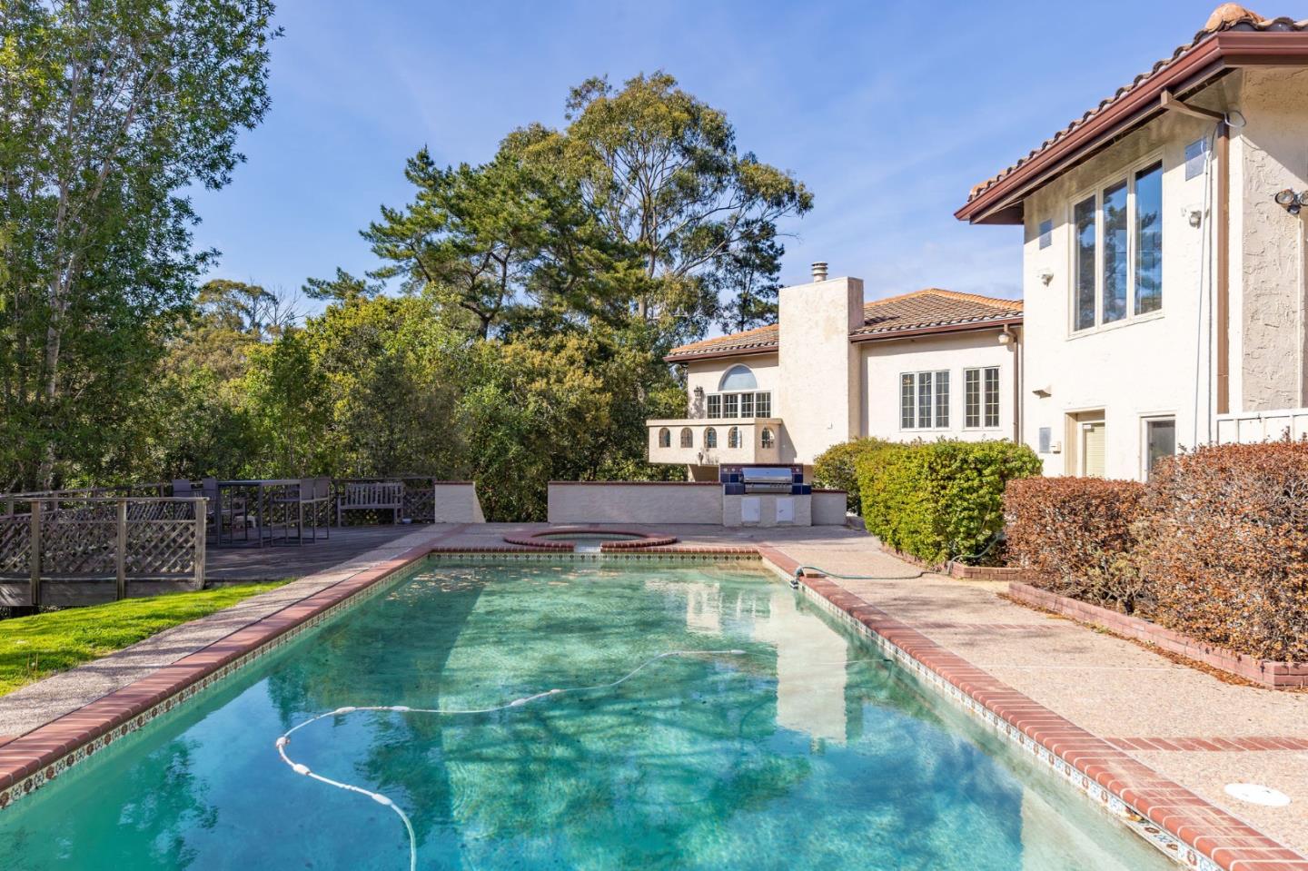 Detail Gallery Image 90 of 111 For 1035 Macadamia Dr, Hillsborough,  CA 94010 - 4 Beds | 6/1 Baths