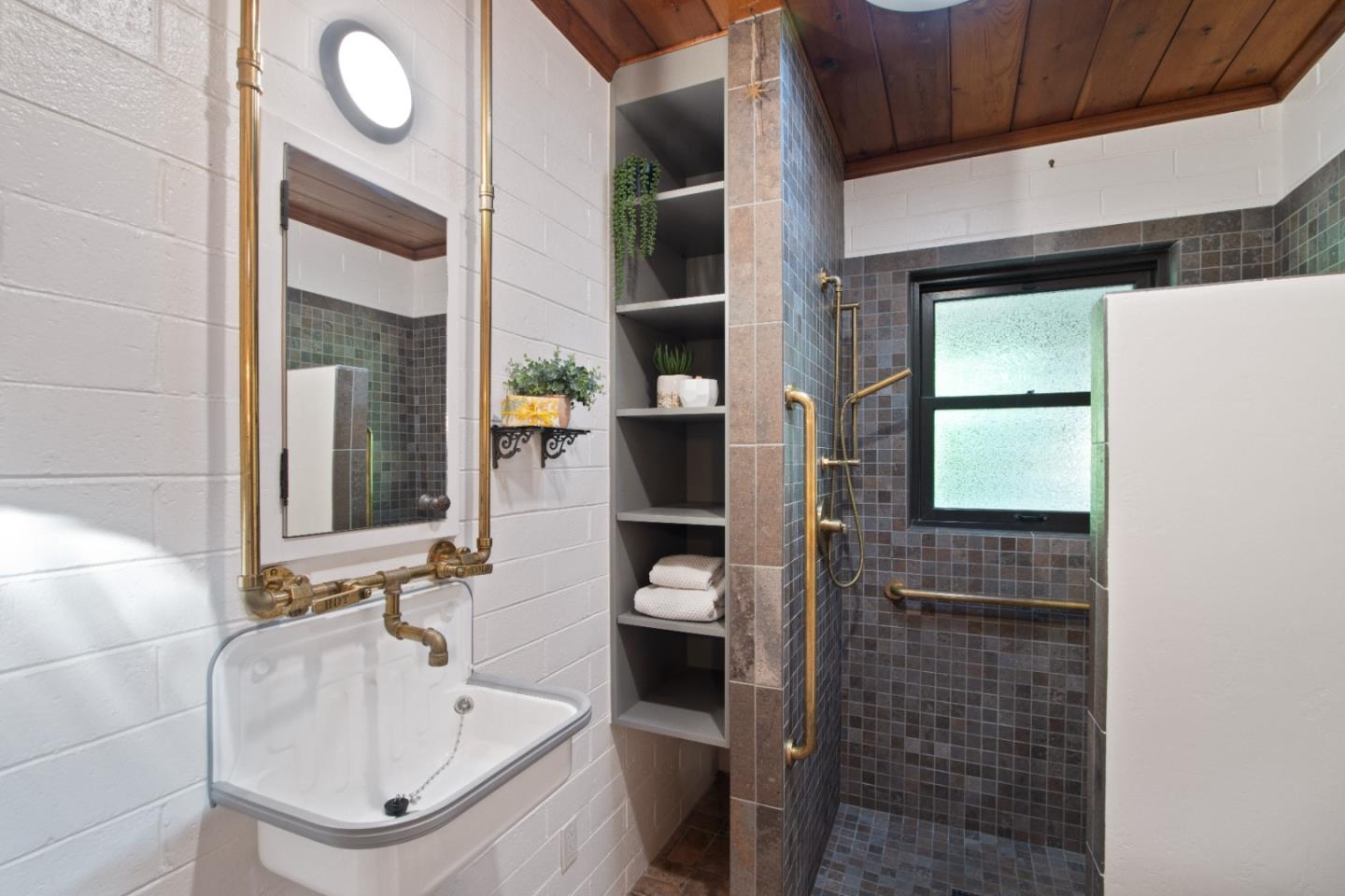 Detail Gallery Image 25 of 34 For 13185 Junction Ave, Boulder Creek,  CA 95006 - 1 Beds | 1 Baths