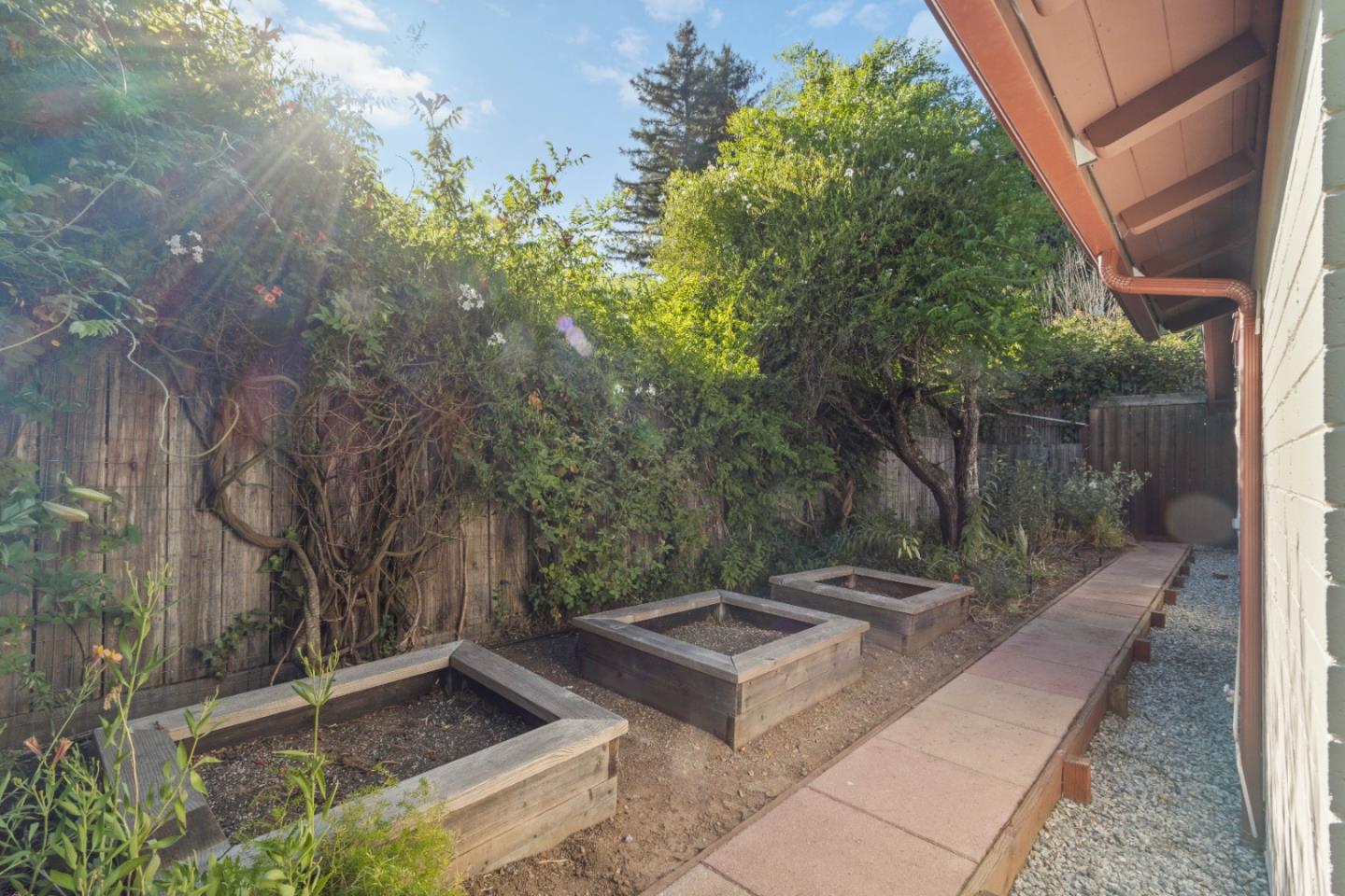 Detail Gallery Image 31 of 34 For 13185 Junction Ave, Boulder Creek,  CA 95006 - 1 Beds | 1 Baths