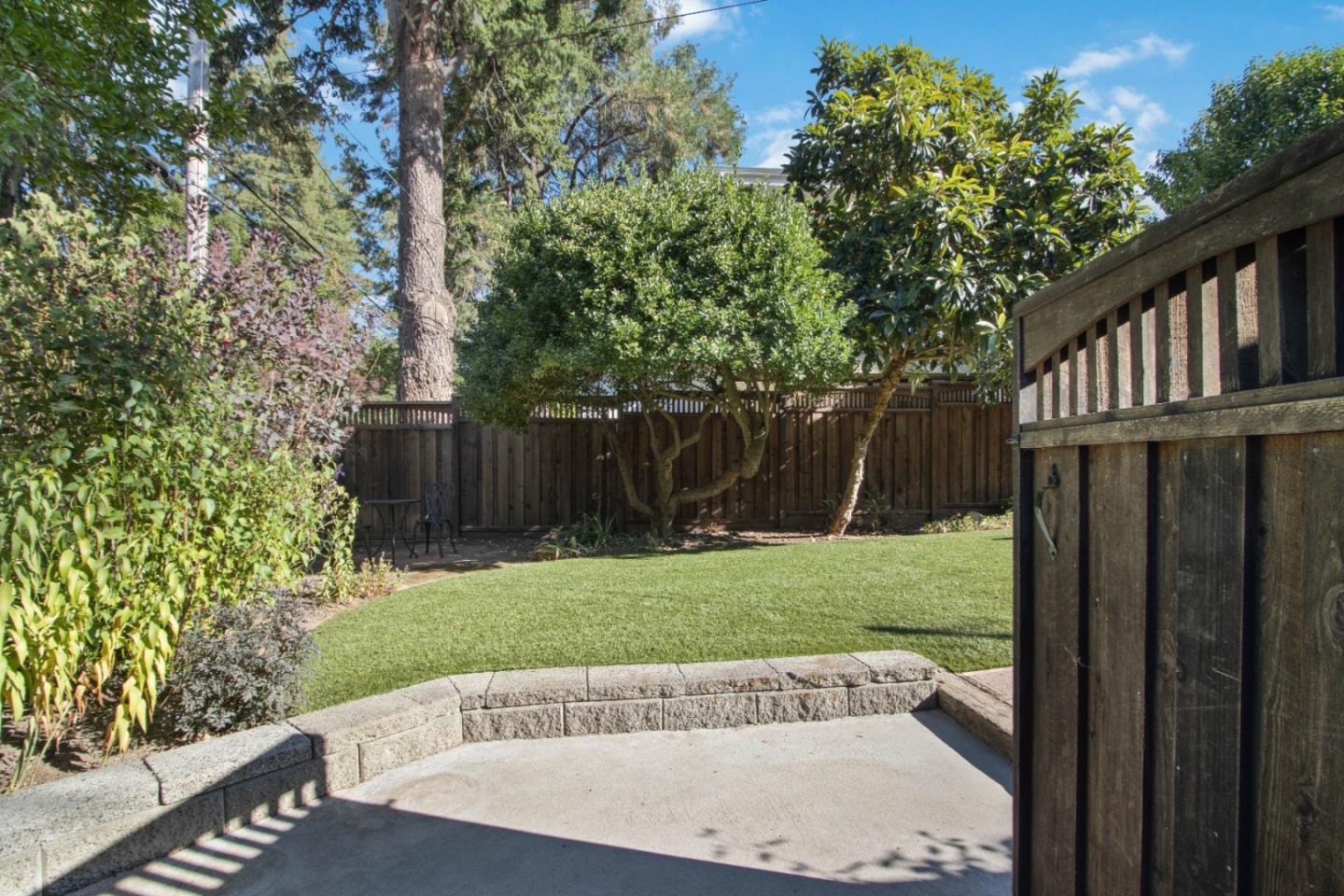 Detail Gallery Image 4 of 34 For 13185 Junction Ave, Boulder Creek,  CA 95006 - 1 Beds | 1 Baths