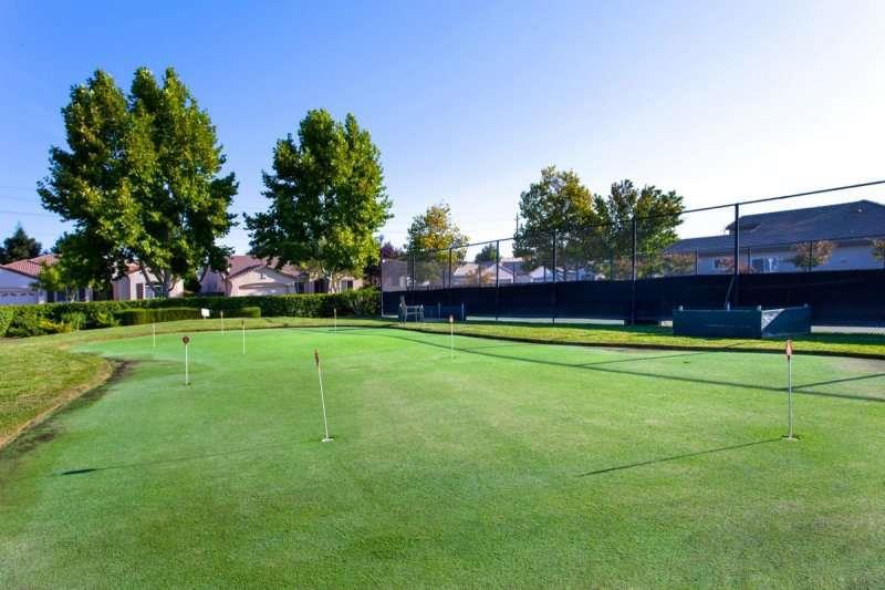 Detail Gallery Image 8 of 36 For 9608 Crystal Bay Ln, Elk Grove,  CA 95758 - 2 Beds | 2 Baths