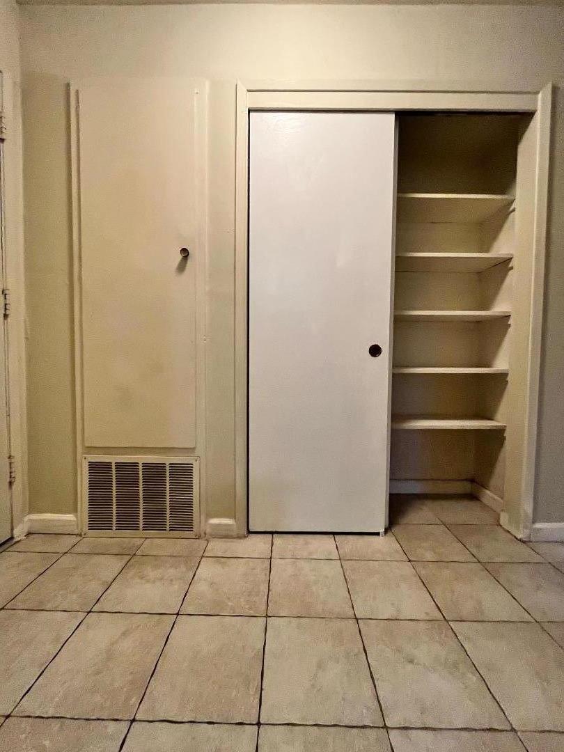 Detail Gallery Image 16 of 32 For 1719 Ross Cir, San Jose,  CA 95124 - – Beds | – Baths