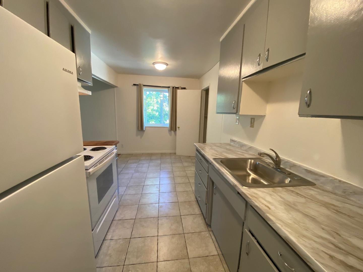 Detail Gallery Image 24 of 32 For 1719 Ross Cir, San Jose,  CA 95124 - – Beds | – Baths