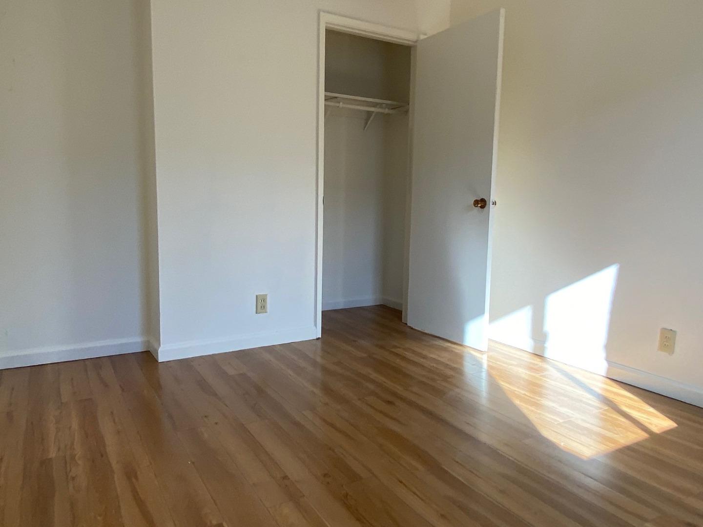 Detail Gallery Image 28 of 32 For 1719 Ross Cir, San Jose,  CA 95124 - – Beds | – Baths