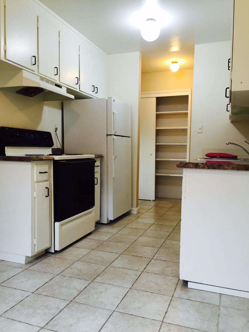 Detail Gallery Image 5 of 32 For 1719 Ross Cir, San Jose,  CA 95124 - – Beds | – Baths