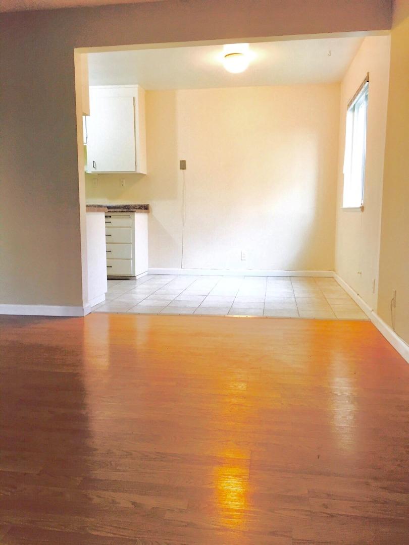 Detail Gallery Image 8 of 32 For 1719 Ross Cir, San Jose,  CA 95124 - – Beds | – Baths