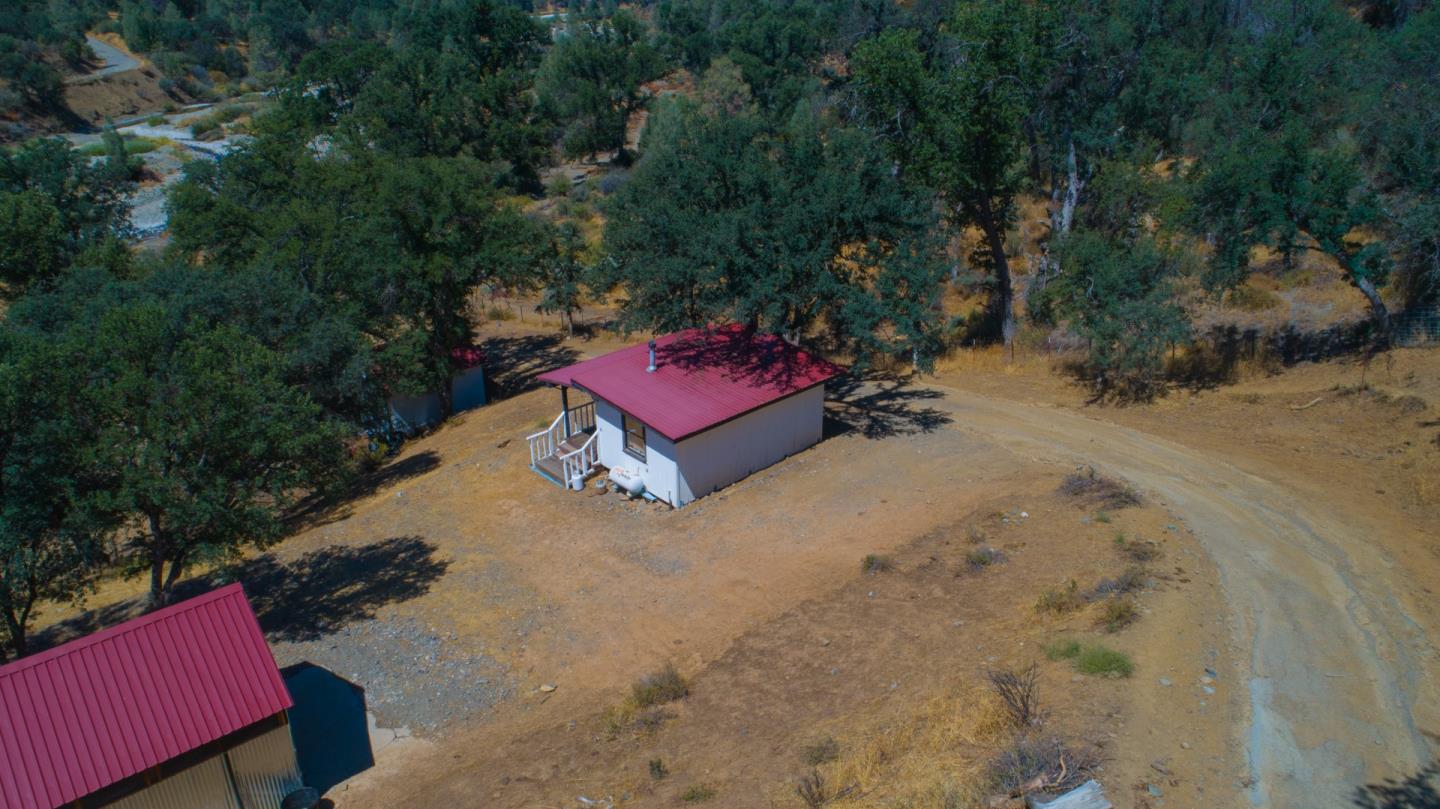 Detail Gallery Image 5 of 18 For 20505 Coalinga Rd, Paicines,  CA 95043 - 2 Beds | 1 Baths
