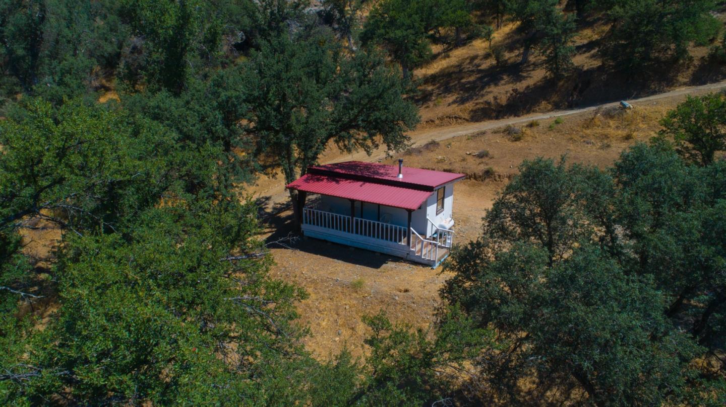 Detail Gallery Image 6 of 18 For 20505 Coalinga Rd, Paicines,  CA 95043 - 2 Beds | 1 Baths