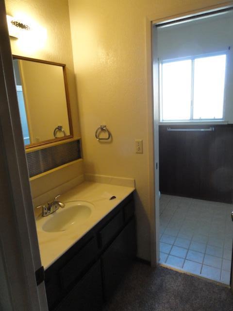Detail Gallery Image 11 of 14 For 3137 Lake Dr, Marina,  CA 93933 - 3 Beds | 2 Baths