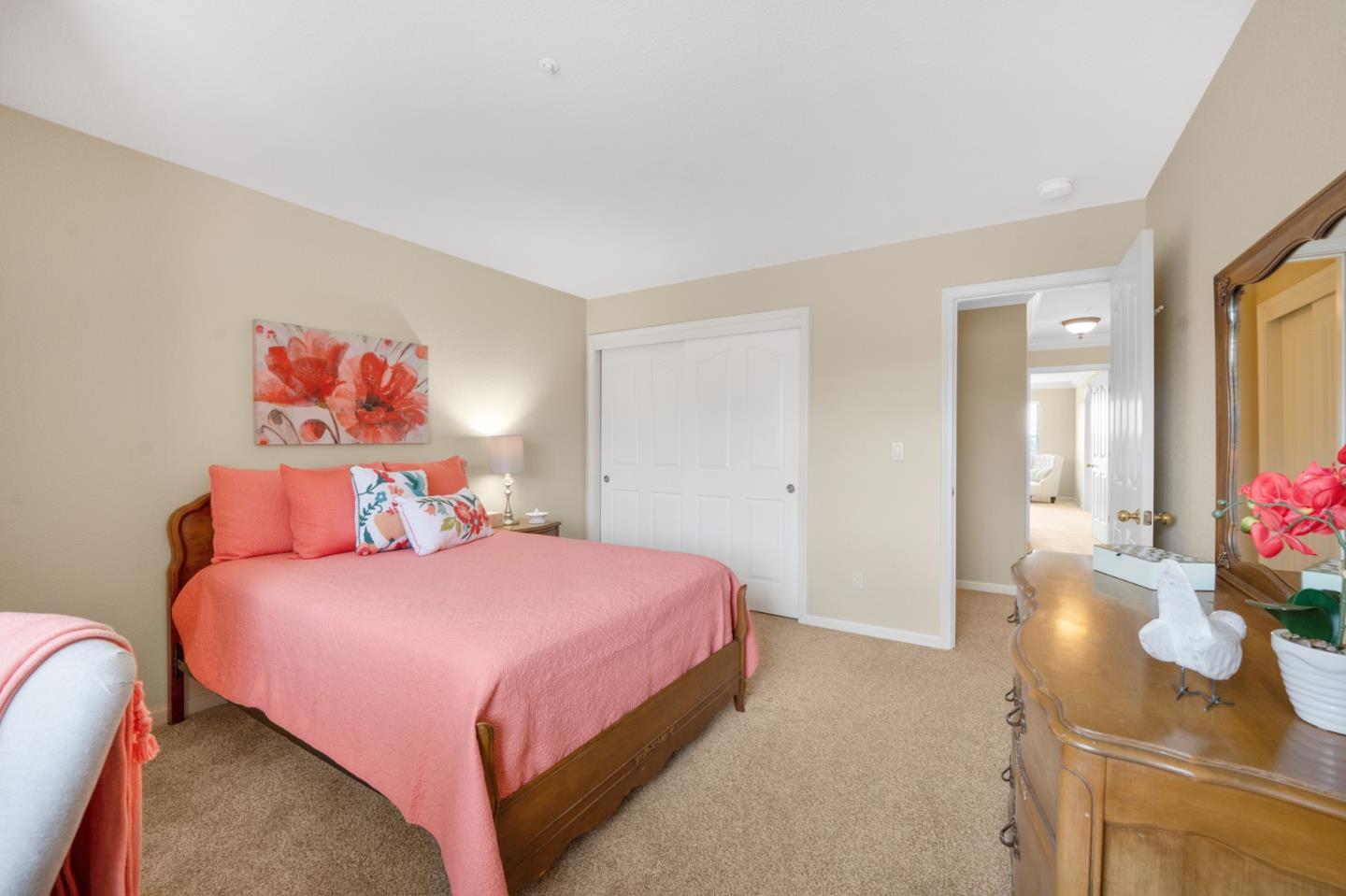 Detail Gallery Image 27 of 41 For 1450 Seville Dr, Morgan Hill,  CA 95037 - 5 Beds | 3 Baths