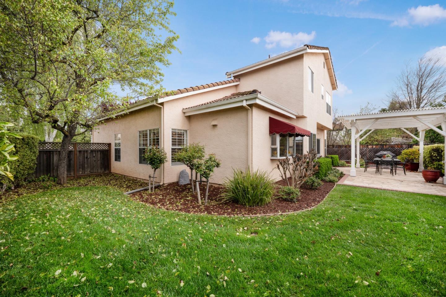 Detail Gallery Image 37 of 41 For 1450 Seville Dr, Morgan Hill,  CA 95037 - 5 Beds | 3 Baths