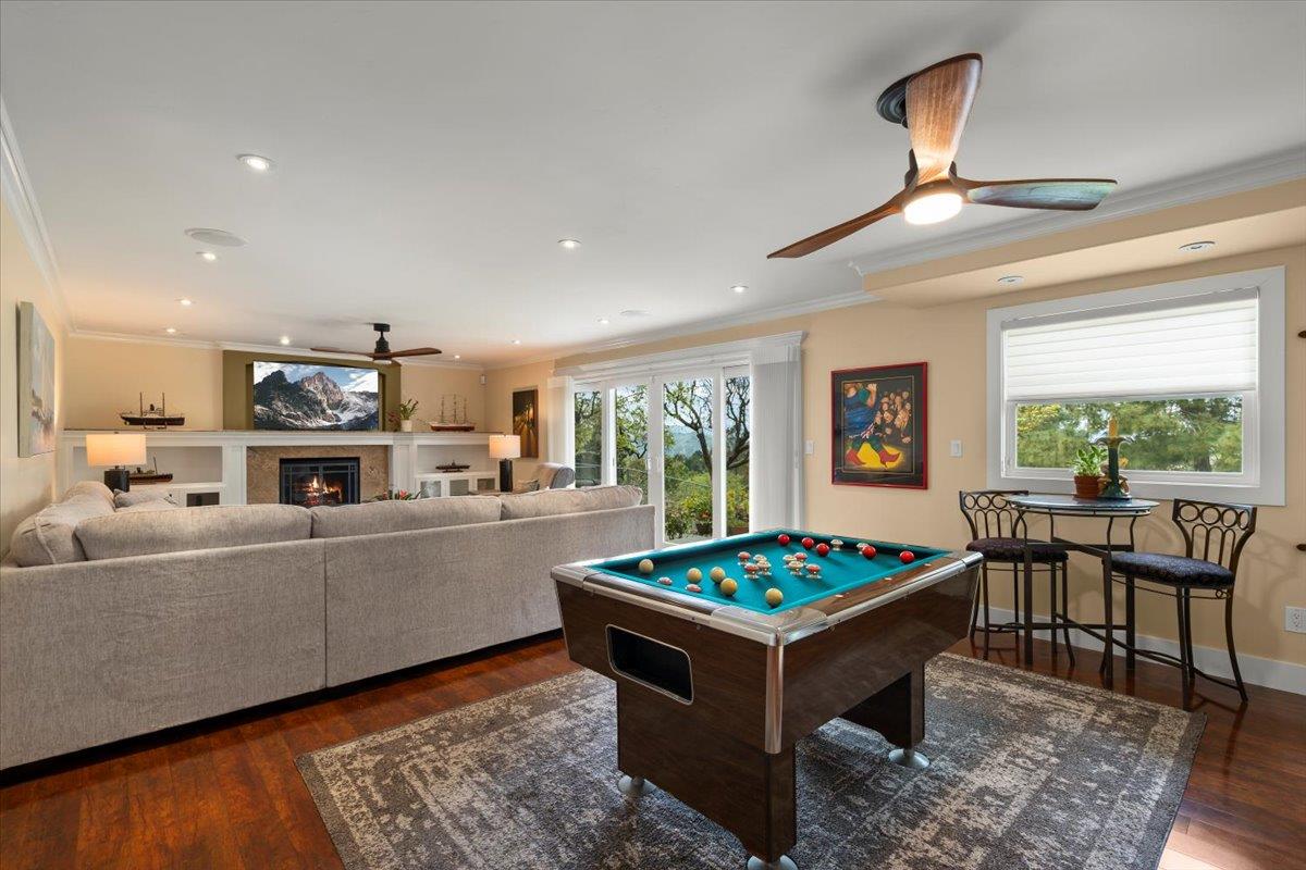 Detail Gallery Image 13 of 38 For 15850 Jackson Oaks Dr, Morgan Hill,  CA 95037 - 4 Beds | 3 Baths
