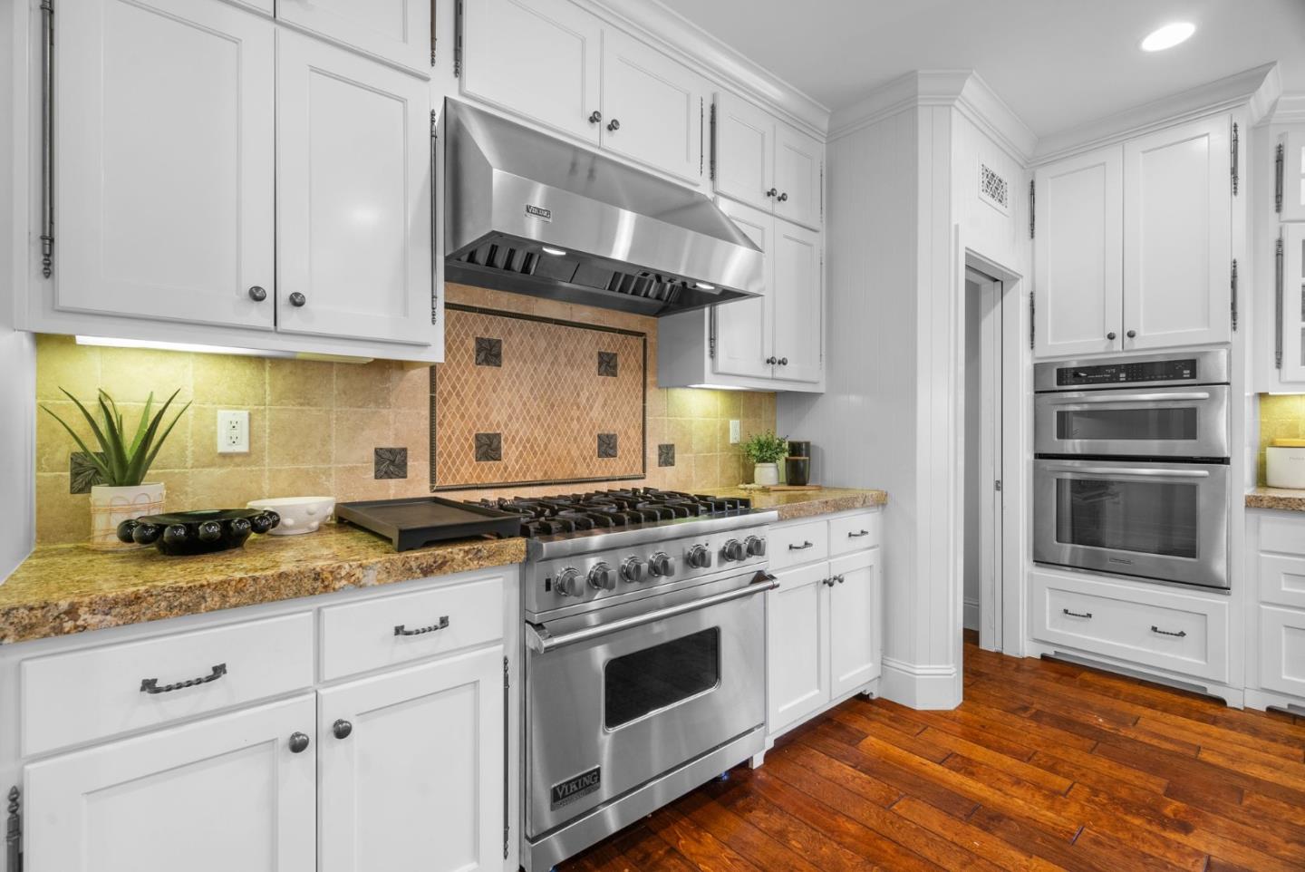 Detail Gallery Image 14 of 68 For 317 Templeton Ln, Los Gatos,  CA 95032 - 5 Beds | 4/1 Baths