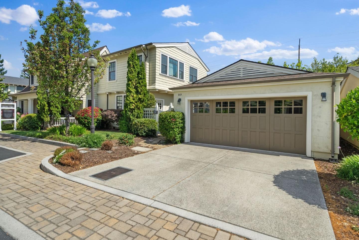 Detail Gallery Image 2 of 68 For 317 Templeton Ln, Los Gatos,  CA 95032 - 5 Beds | 4/1 Baths